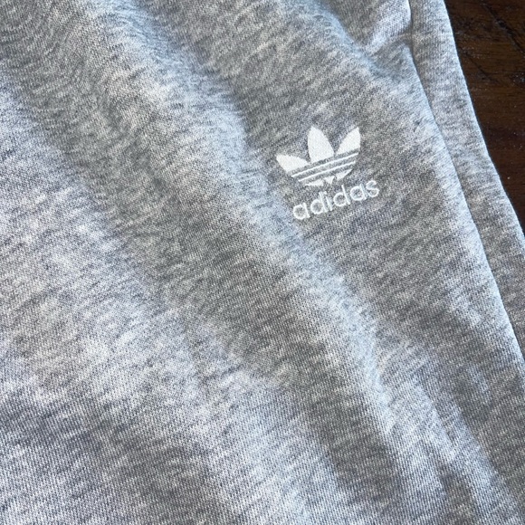 Adidas Essential Original Plus Size Gray‎ Shorts 4X NEW - Picture 8 of 8